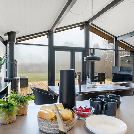 Gojko - From The Sea By Interhome Hals